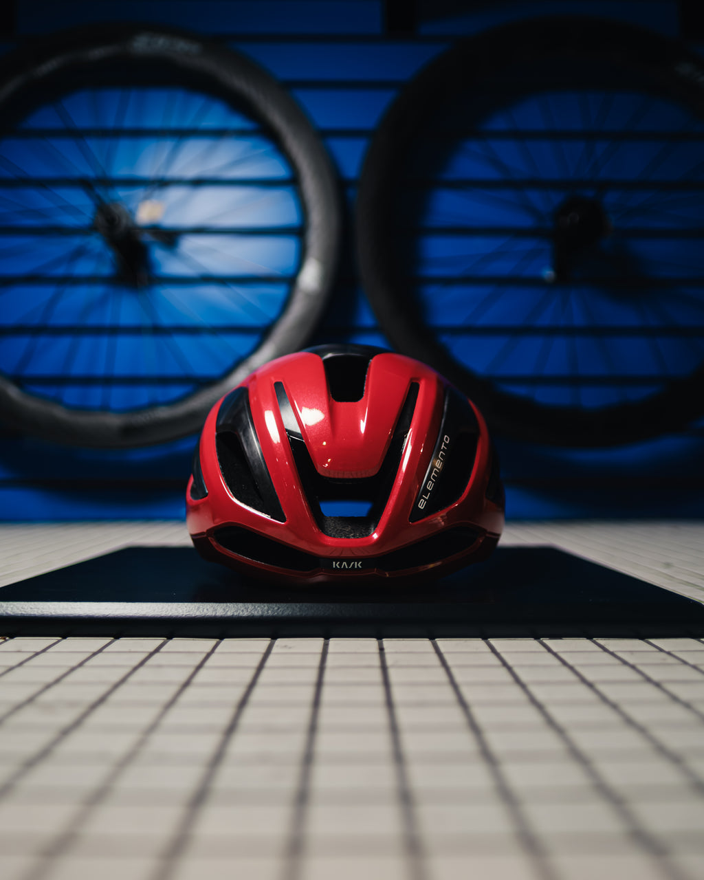 Kask Elemento
