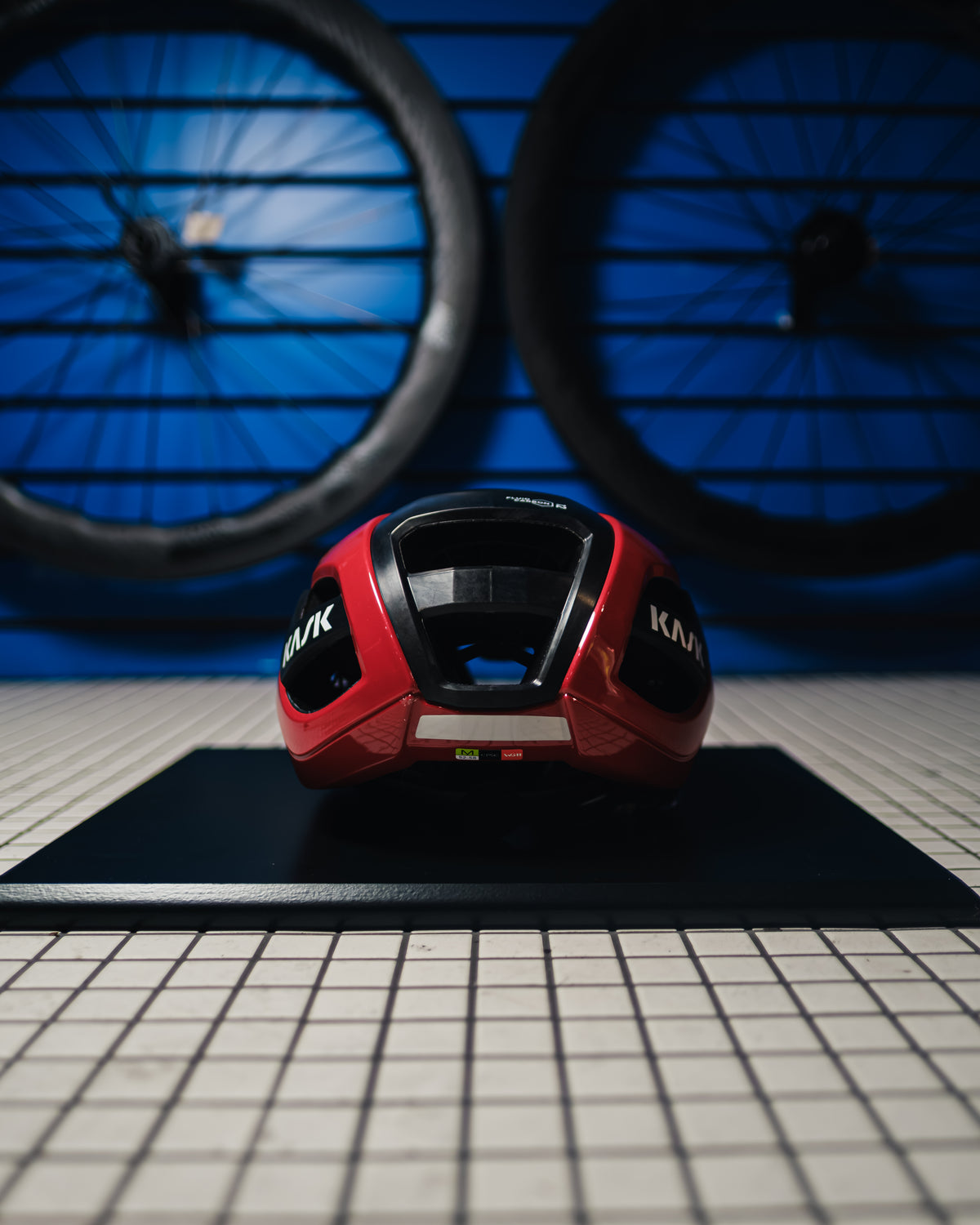 Kask Elemento